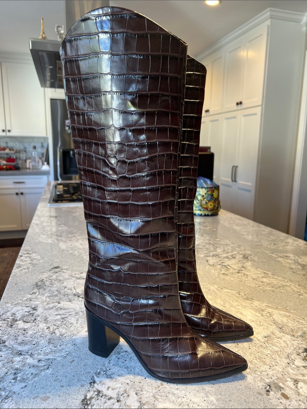 SCHUTZ Maryana Dark Chocolate Croc Block Heel Boots Size 8.5B EUC